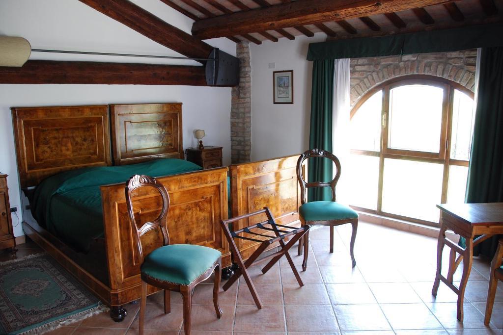Agriturismo-R&B Corte Dei Gioghi Ferrara Ruang foto