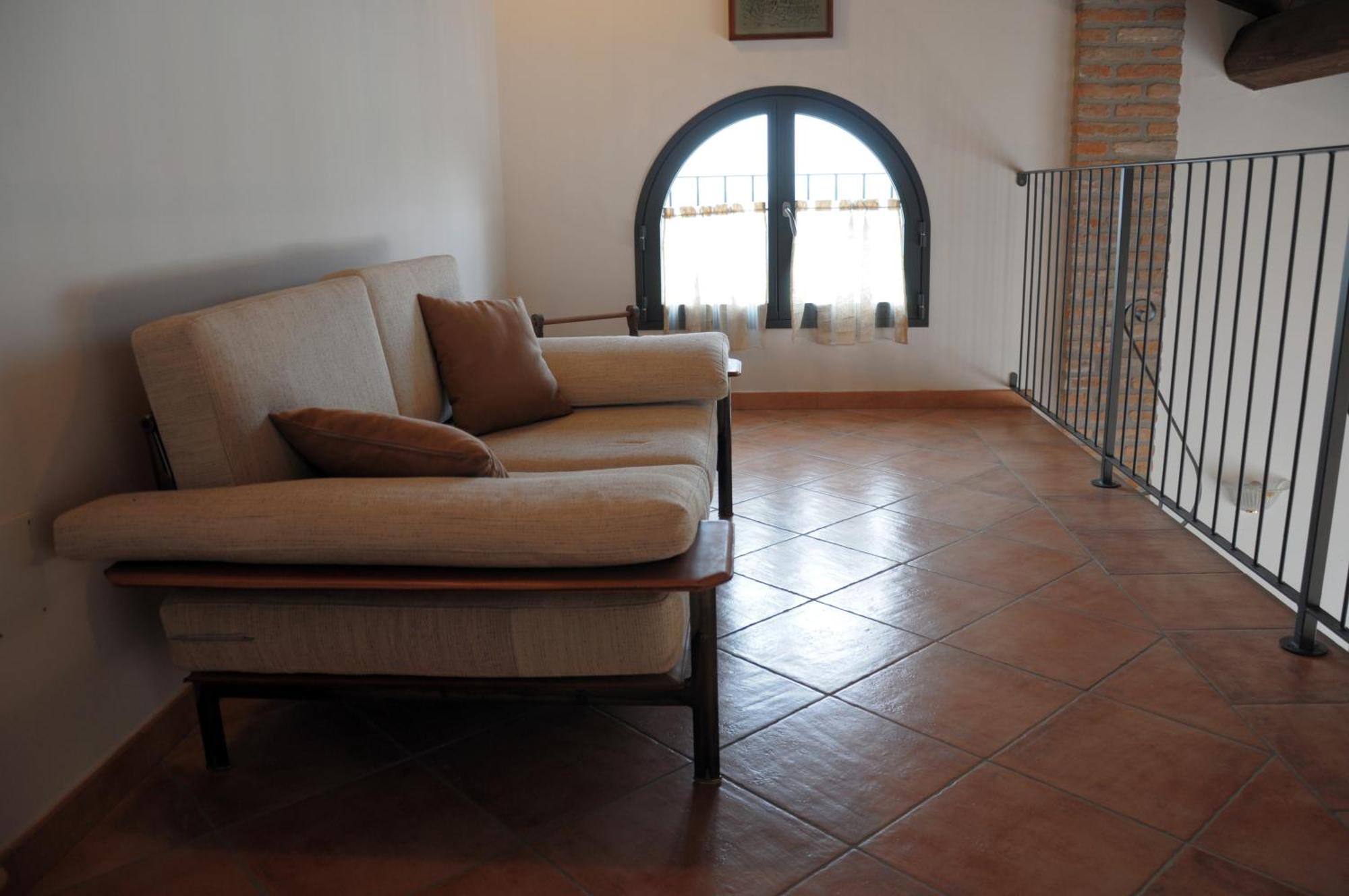 Agriturismo-R&B Corte Dei Gioghi Ferrara Bagian luar foto