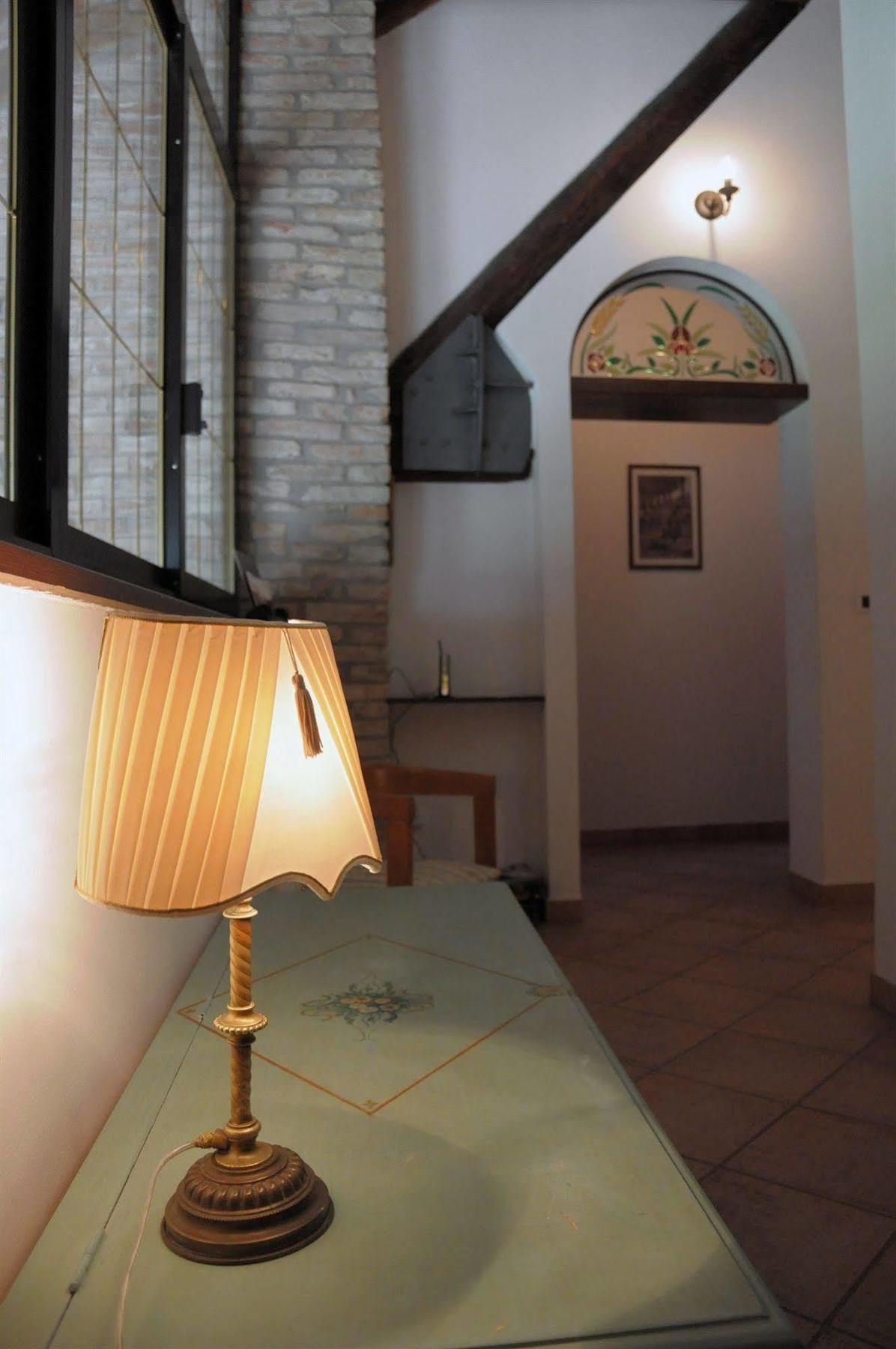 Agriturismo-R&B Corte Dei Gioghi Ferrara Bagian luar foto