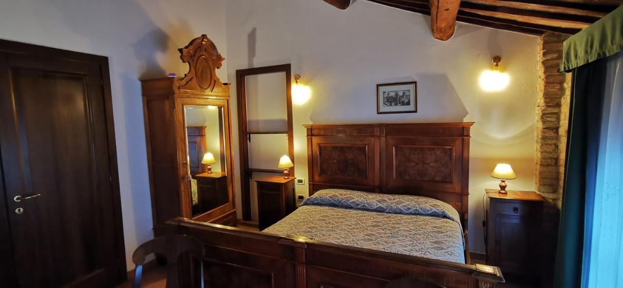 Agriturismo-R&B Corte Dei Gioghi Ferrara Bagian luar foto